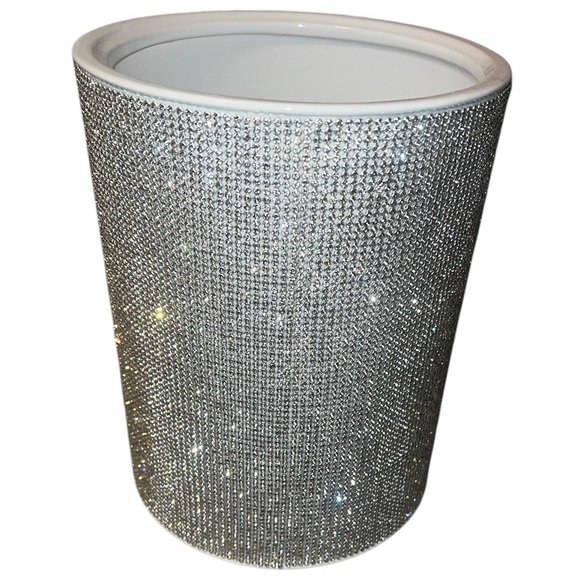 Bella Lux Ceramic White Full Rhinestone  Wastebasket Trash Can Bathroom  NEW - Picture 1 of 1